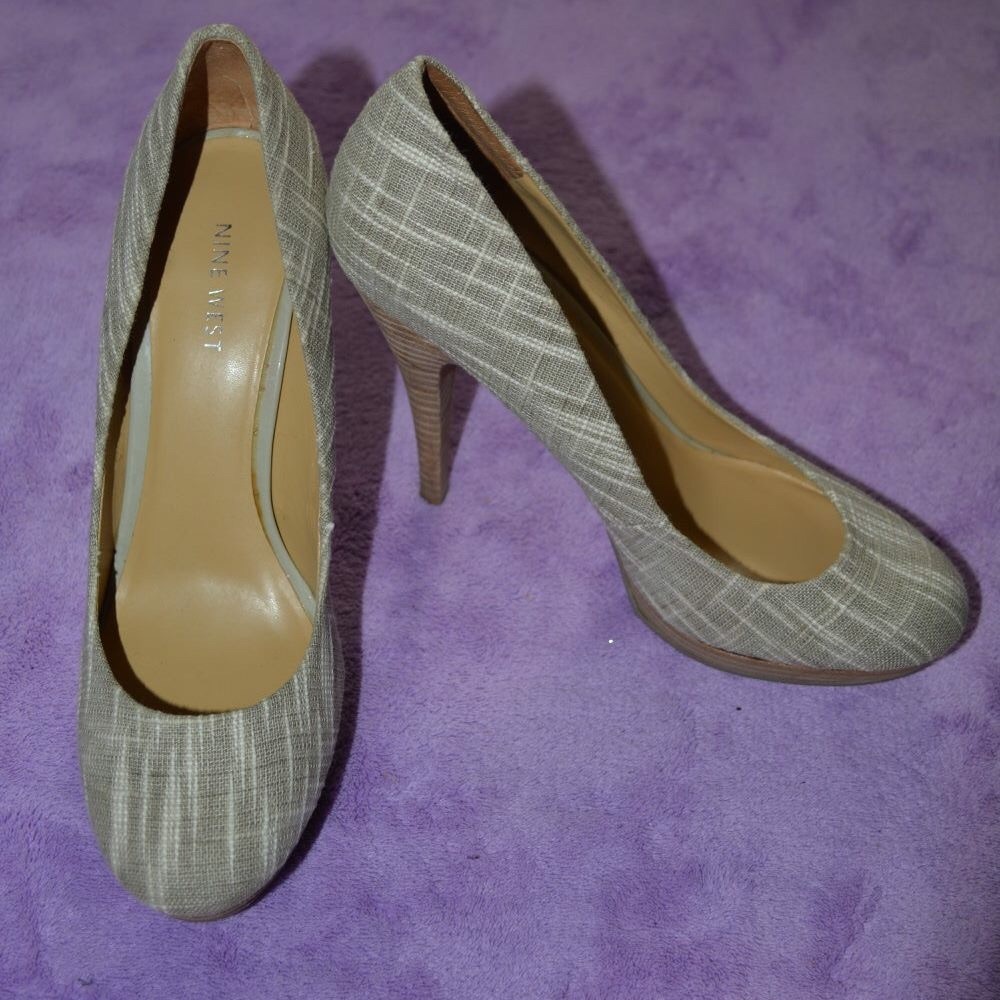 Nine West Nude Heels